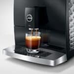 Espressomachine van De Heeren van 17, perfecte koffiezetapparaat voor thuis en kantoor, hoogwaardig en gebruiksvriendelijk, met een modern Design.