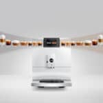 C9 Piano White met Hot Brew en Light Brew