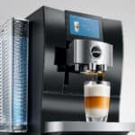 Z10 Diamond Black zet een Cold Brew latte macchiato