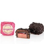 Chocolade truffels en chocolade met raspberry vulling, perfect voor koffie of thee bij KTL Delicious in Nederland.