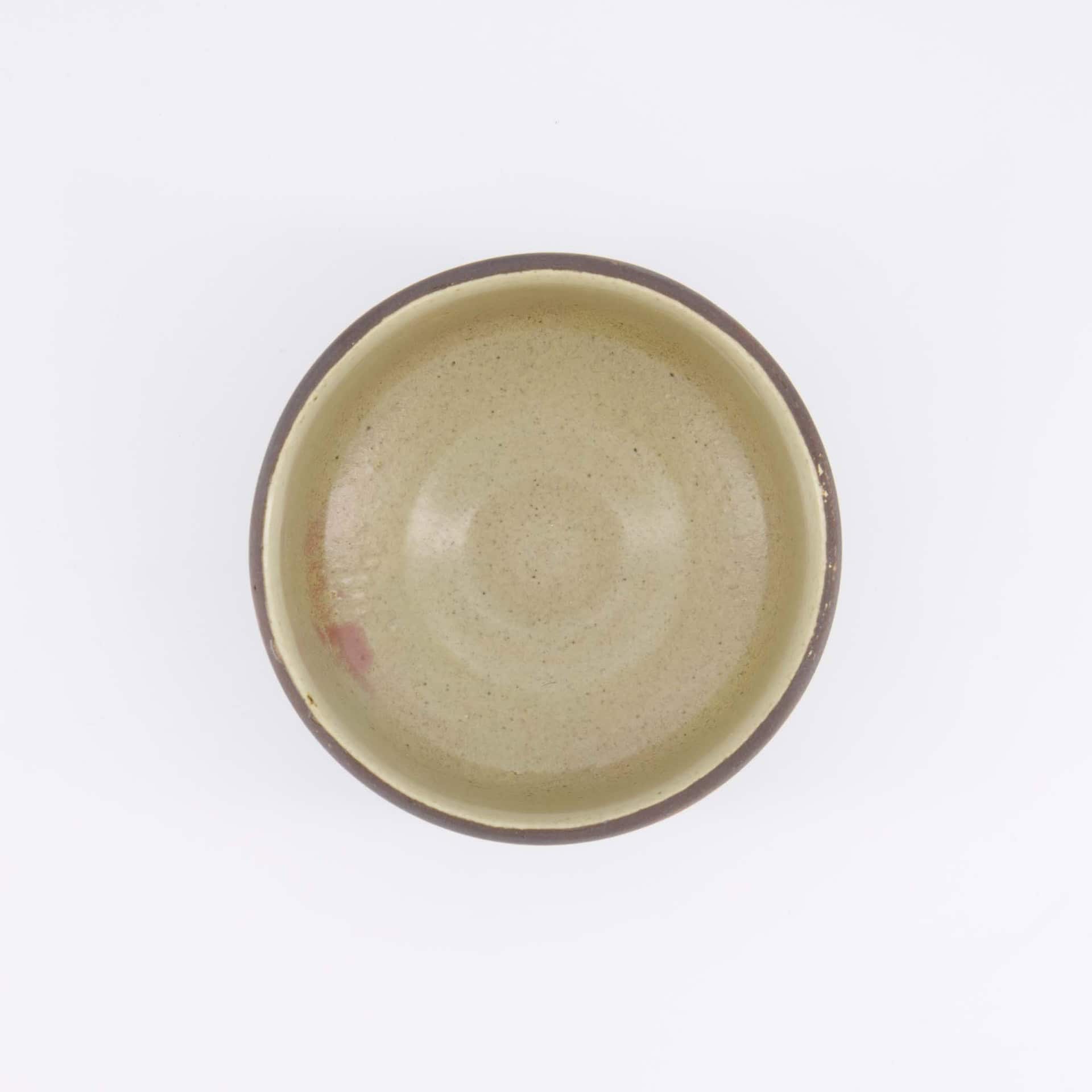 Matcha Bowl Shino Oribe bovenaanzicht groen oranje glazuur detail stoneware