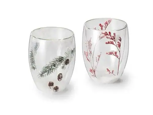 Dubbelwandig glas Snow Flurry met kunstsneeuw, gedroogde bloemen en elzenproppen in groen en rood